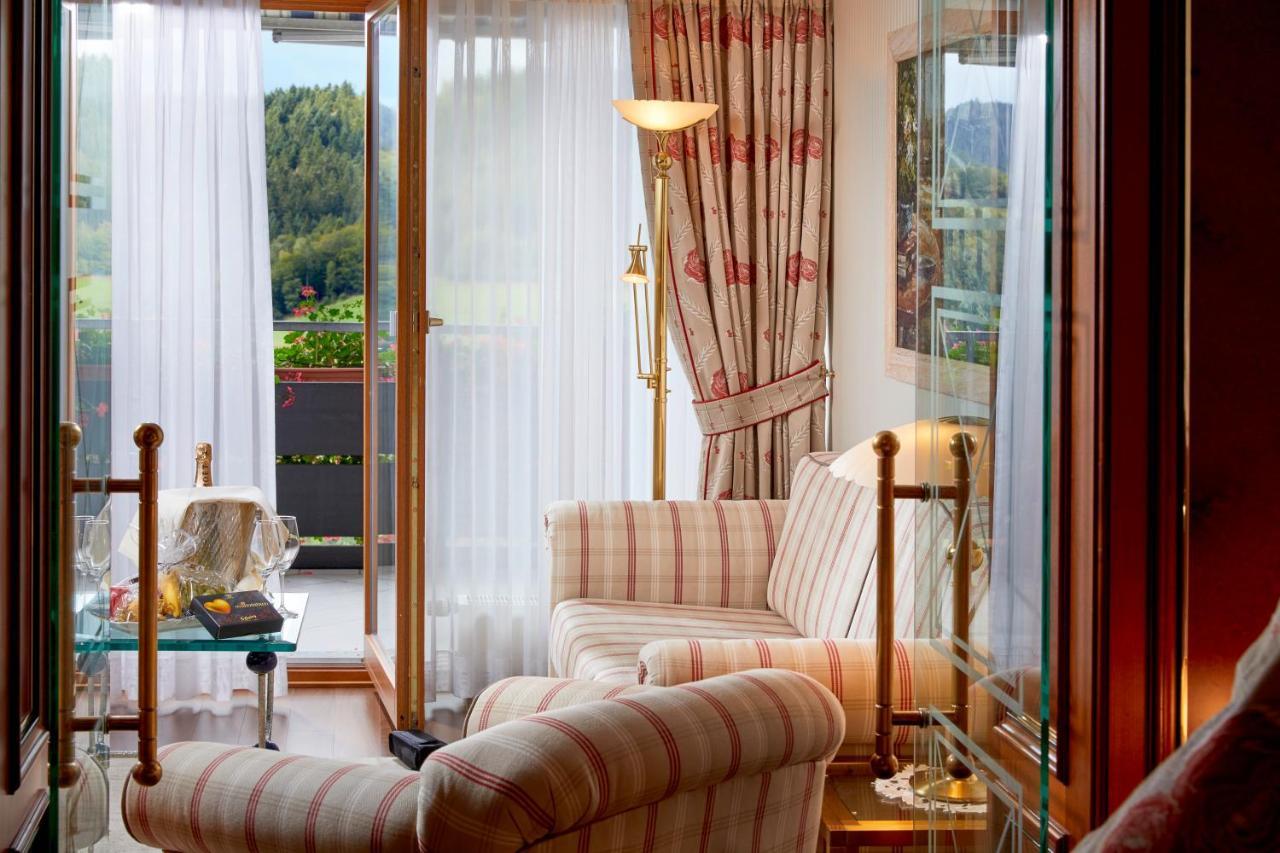 Hotel Dollenberg Bad Peterstal-Griesbach Oda fotoğraf